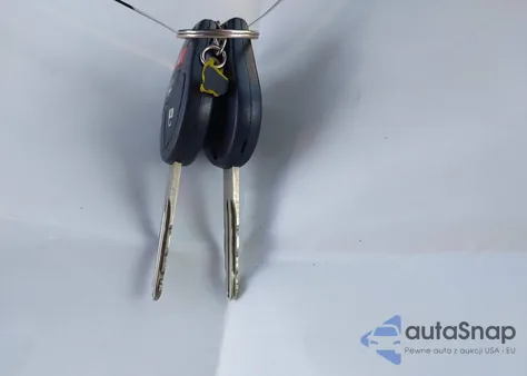 2016 Nissan Versa 1.6 S/1.6 S+/1.6 Sl/1.6 Sv from USA, damaged, VIN 3N1CN7AP8GL843687